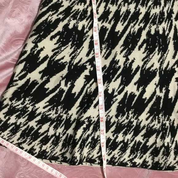 TAYLOR HOUNDSTOOTH Black & White Fit & Flare Dress SIZE S - Picture 7 of 8